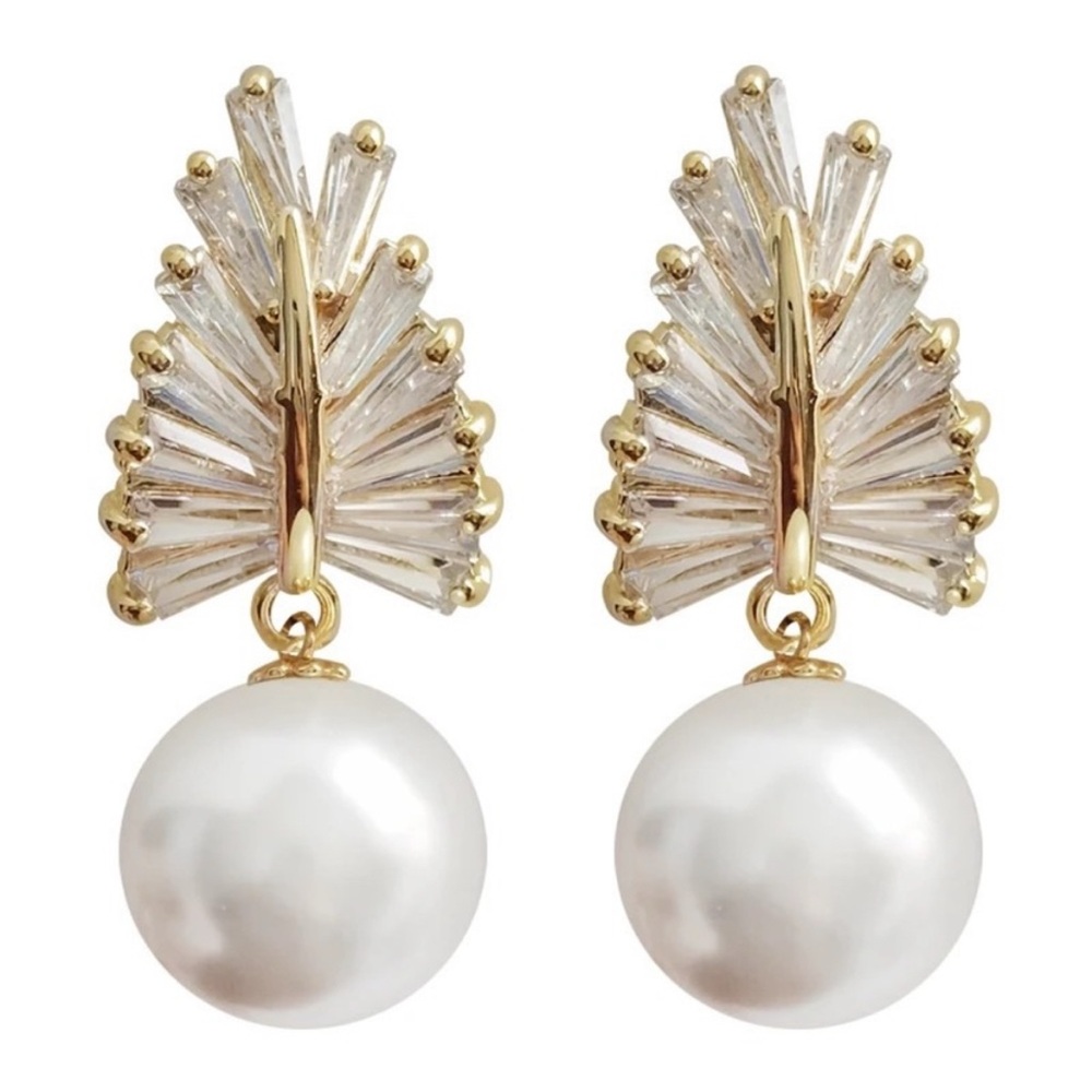 💎New Gold plated Pearl & CZ Crystal Dangle Earring